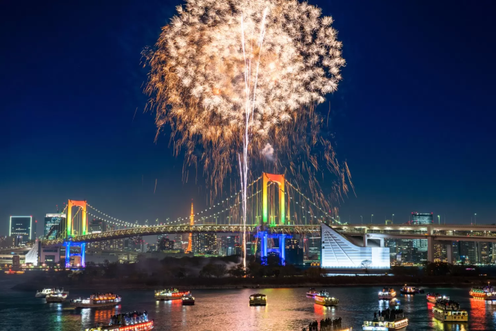 Odaiba Rainbow Fireworks