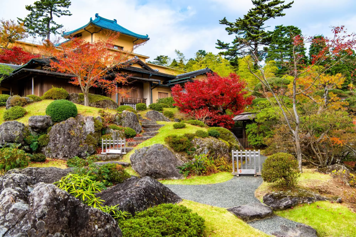 箱根美術館の紅葉のイメージ画像