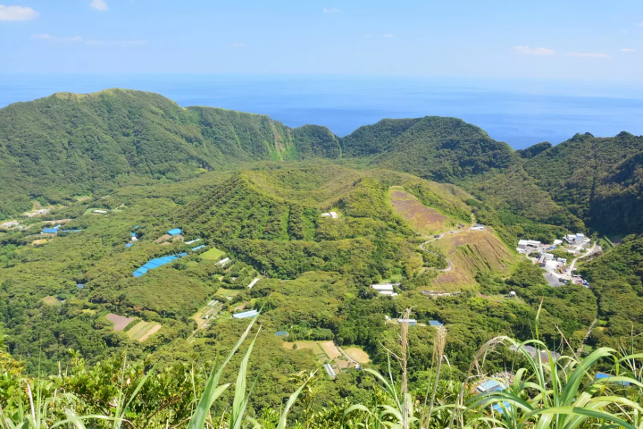 青ヶ島カルデラ