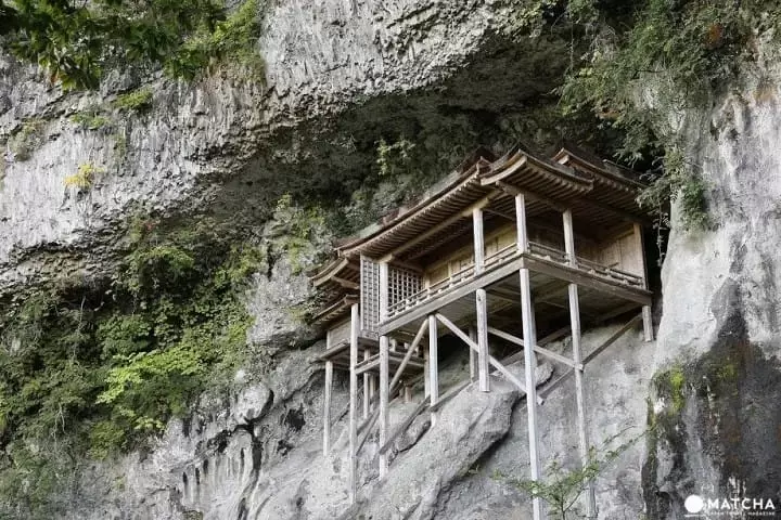 鳥取三德山三佛寺