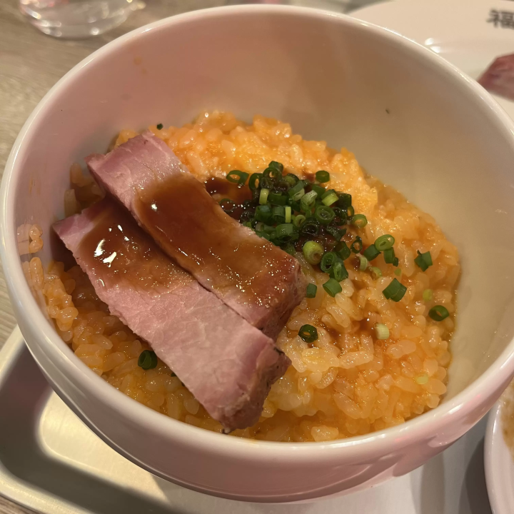 一個人也能輕鬆進入的台式拉麵店“福袋燒燒”