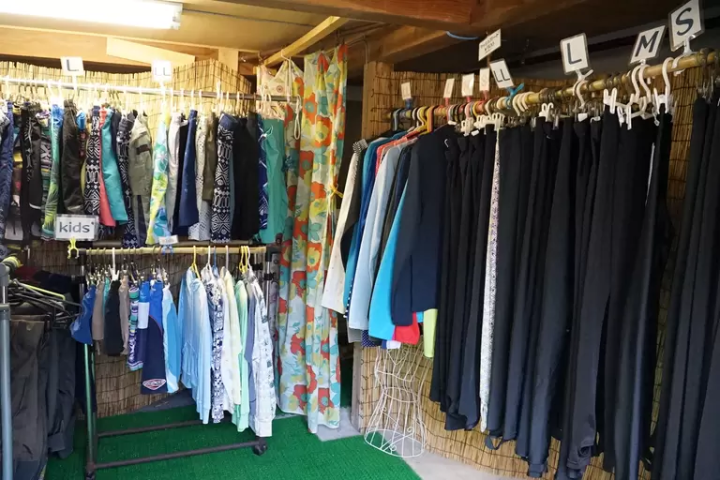 Adventure Through the Hidden Wonders of Takeno Coast with a Geo Canoe Tour !