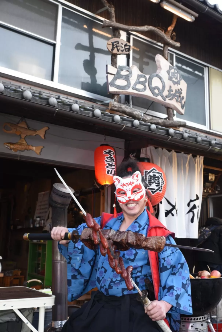 【愛媛県宿泊】愛媛県最小の町・松野町にあるユニークな宿泊施設「BBQ城」とは