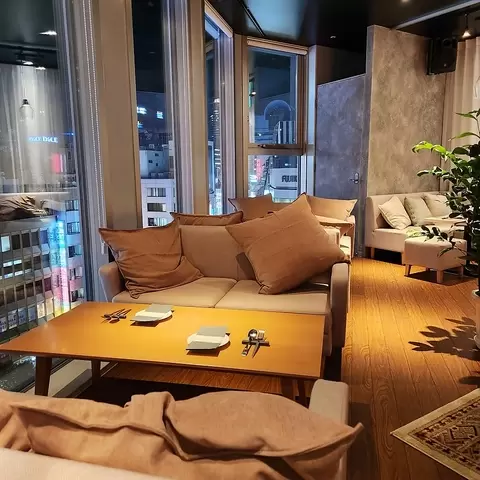 24/7 cafe apartment 池袋