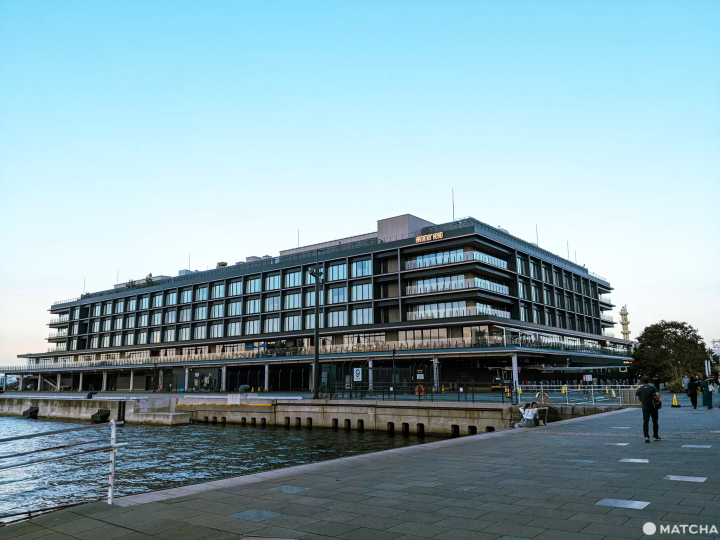 橫濱HAMMERHEAD是商業設施和客船碼頭的複合設施