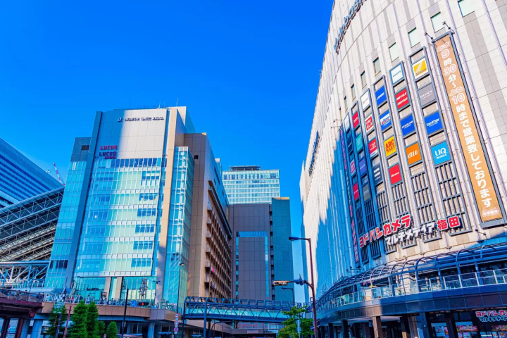 【2024年】大阪・梅田の人気デートスポット10選｜カフェ、ランチやディナーのおすすめも紹介