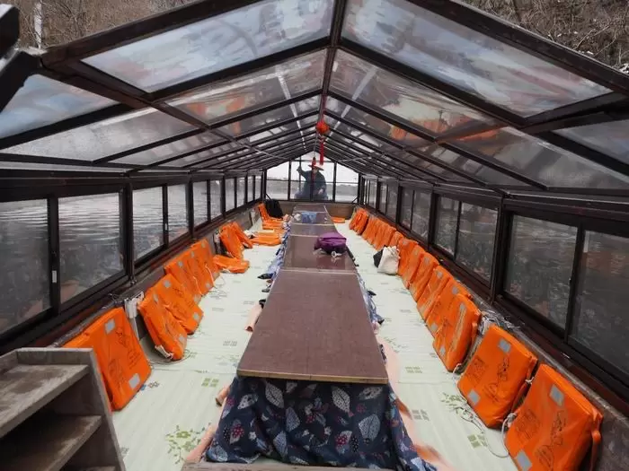 東北岩手的隱藏景點!在猊鼻溪享受乘船和被爐火鍋的樂趣!