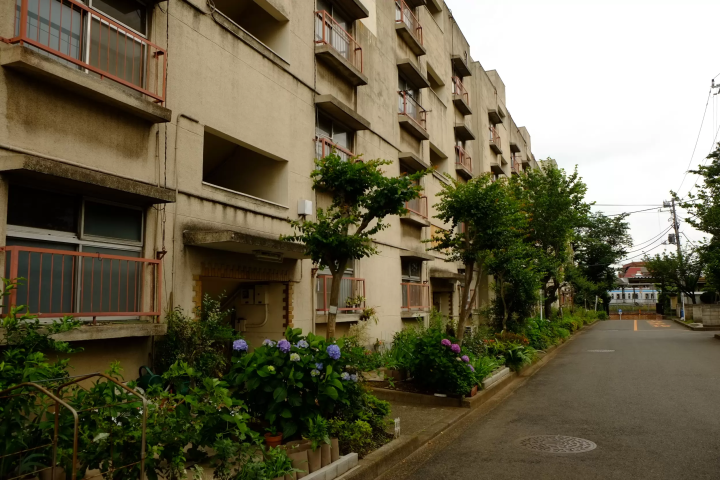 "Exploring Retro Nakano, Tokyo" - Stroll around the south exit of Nakano Station, where redevelopment is underway -