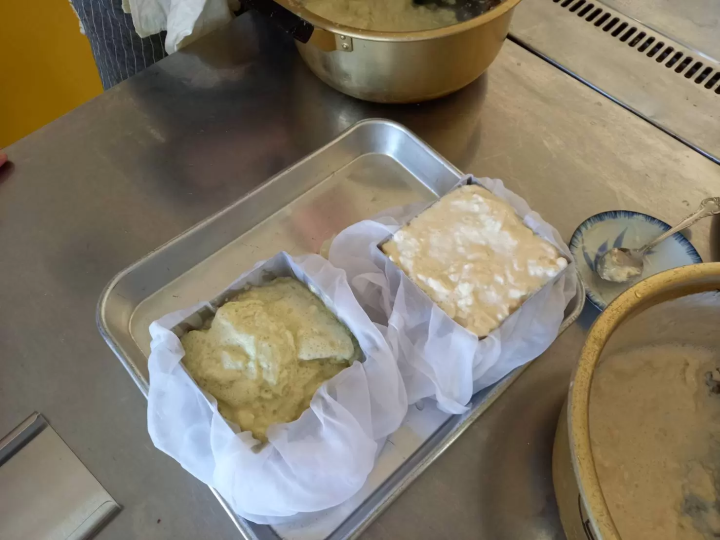Making tofu from soybeans (Obihiro, Hokkaido)