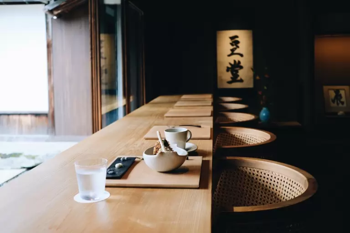 The design here is so captivating you might forget to order! 