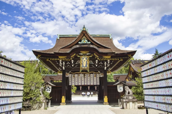 【2025】京都推薦的初詣景點10選｜也說明擁擠情況和冷門資訊