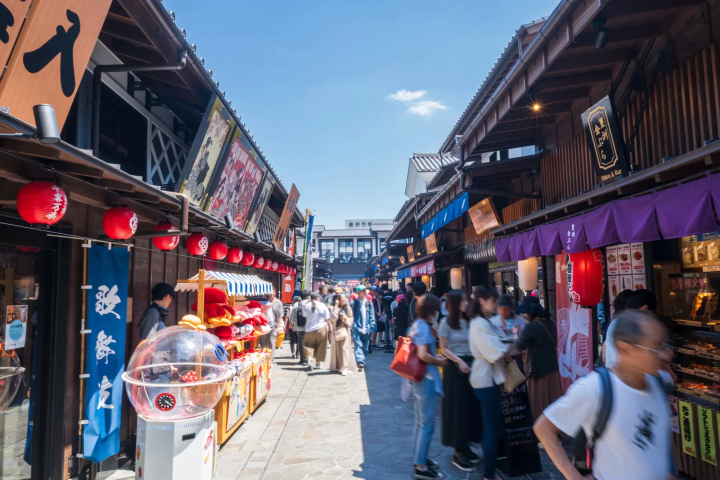 東京豐洲千客萬來復古江戶風格豐洲大街