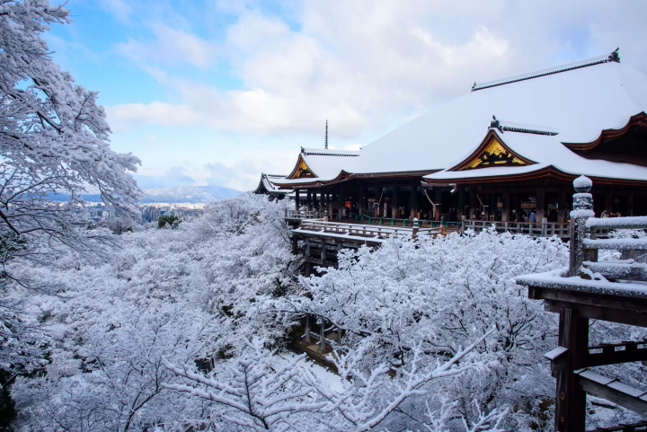 【京都天氣】四季變化記起來！遊京都最佳季節、氣溫、穿搭指南