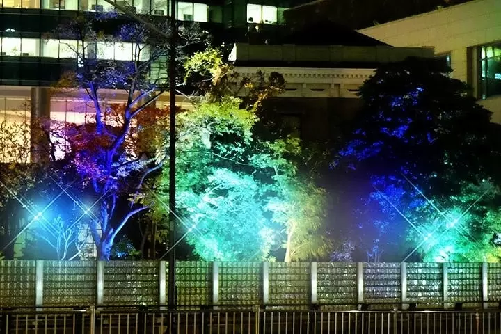 Shiodome Winter Illumination, Blending Future and History 