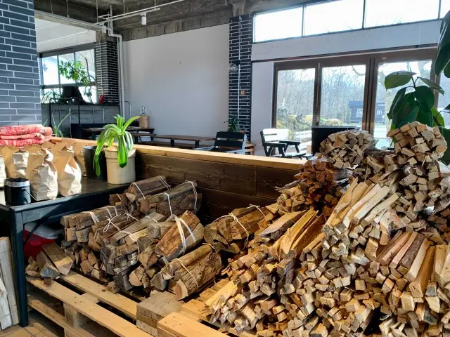 出典:hinataスポット