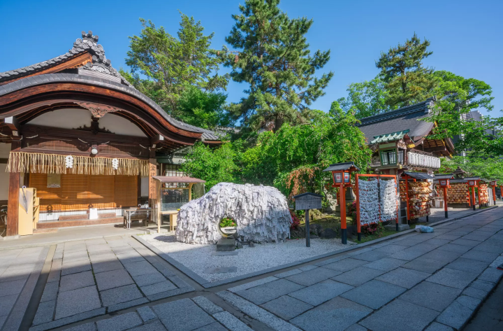 縁結び&良縁祈願スポットを全国から厳選。出雲大社や東京大神宮など、最強の縁結び神社8選