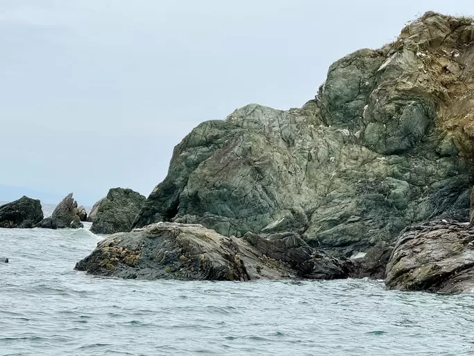 發現日本最古老岩石的古代遺跡 