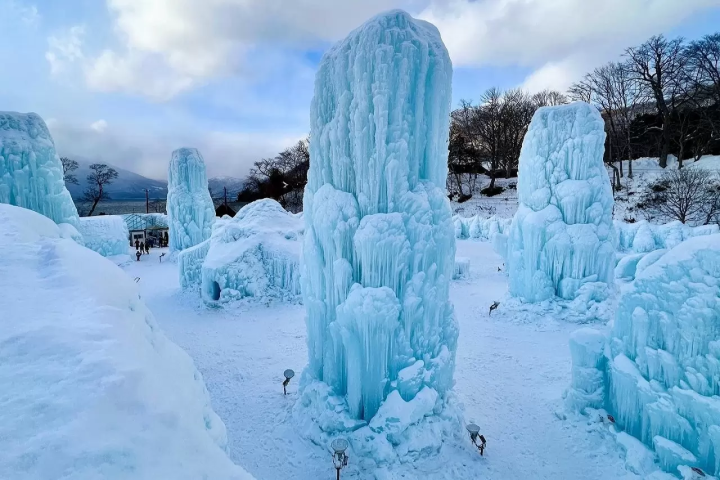 Chitose-Lake Shikotsu Ice Festival