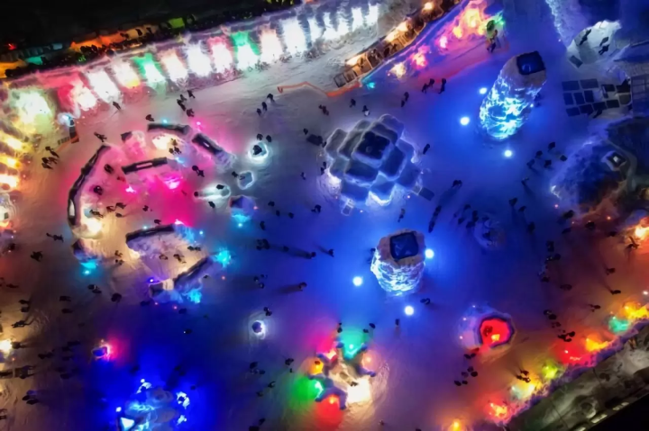 Chitose-Lake Shikotsu Ice Festival