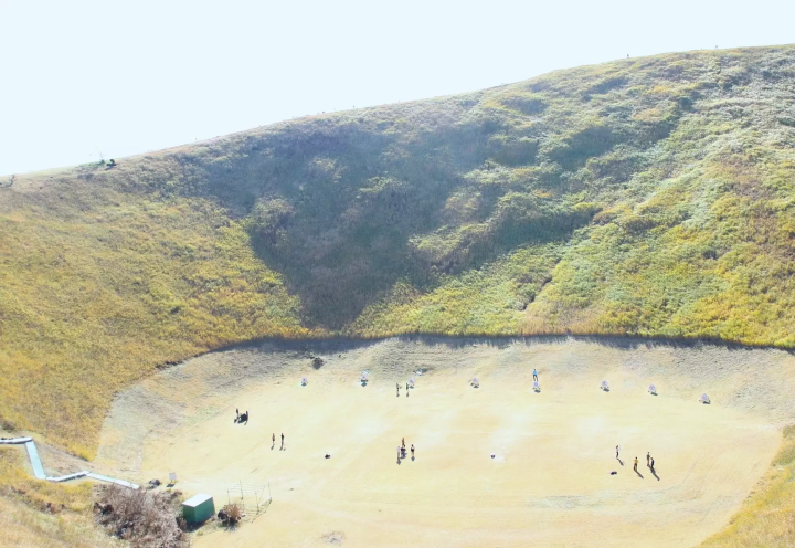 【靜岡】伊豆景點推薦,外型有如抹茶布丁的大室山,動畫電影「你的名字」場景參考原型