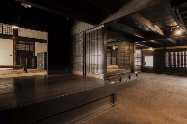 "บ้านซูเอมิตสึ" ในจังหวัดเอฮิเมะคืออะไร? สำรวจสถาปัตยกรรมยุคเอโดะที่เต็มไปด้วยไอเดีย!