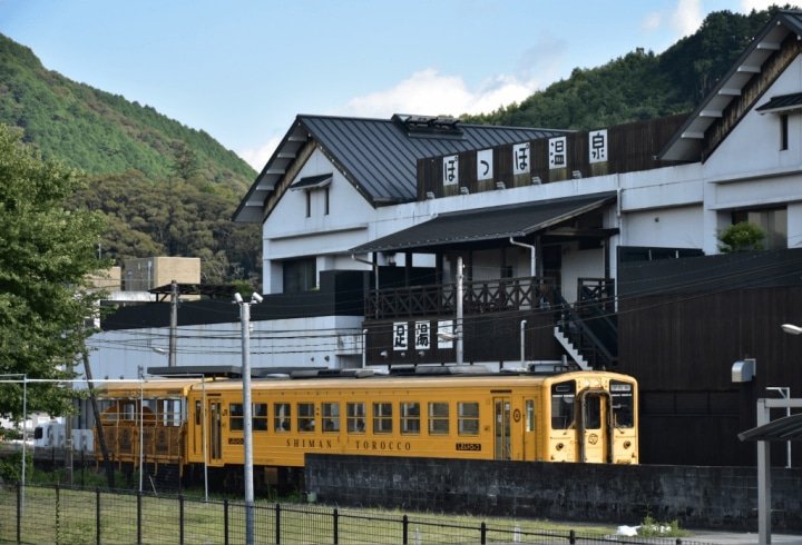 攻略せよ！！愛媛県と高知県の県境にある、続日本100名城の一つ、河後森城！！