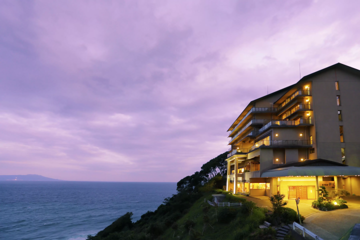 【2025年開催】伊豆・熱川温泉 粋光で河津桜を体感！