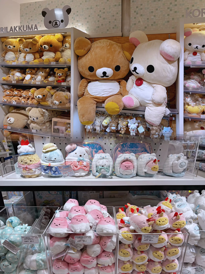 【距離車站5分鐘內！】在HEP FIVE和阪急三番街享受購物與美食！