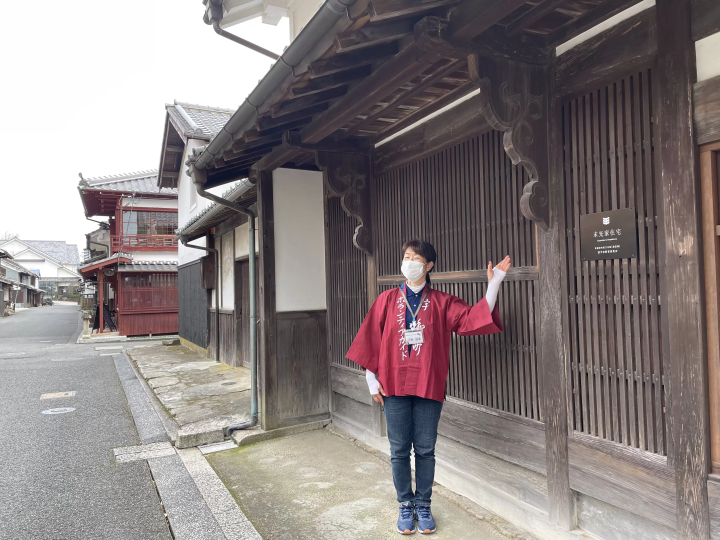 Lots to see! Walking around Unomachi with a guided tour of the town