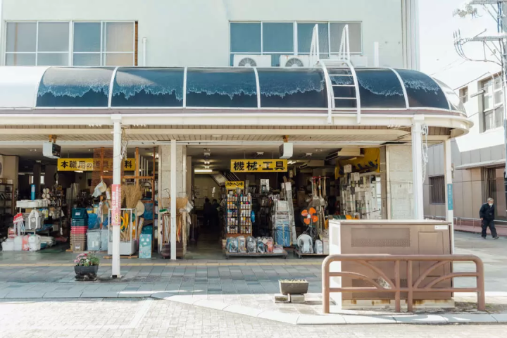 雖然沒有什麼特別的，但我還是很想拍張照。帶著相機在燒津週邊散步怎麼樣？