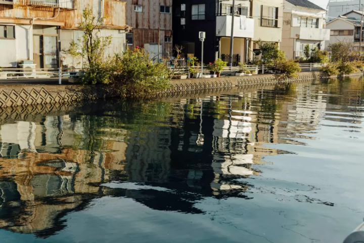 雖然沒有什麼特別的，但我還是很想拍張照。帶著相機在燒津週邊散步怎麼樣？