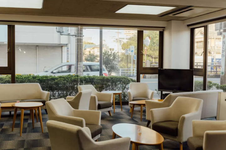 雖然沒有什麼特別的，但我還是很想拍張照。帶著相機在燒津週邊散步怎麼樣？