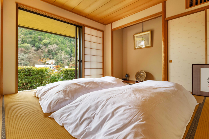 距離市中央約 2 小時車程的隱密能量景點身延的魅力