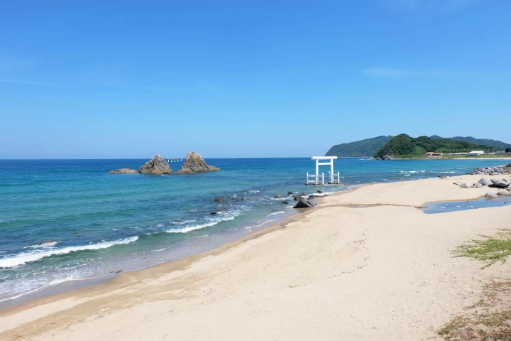 糸島 桜井二見ヶ浦の夫婦岩