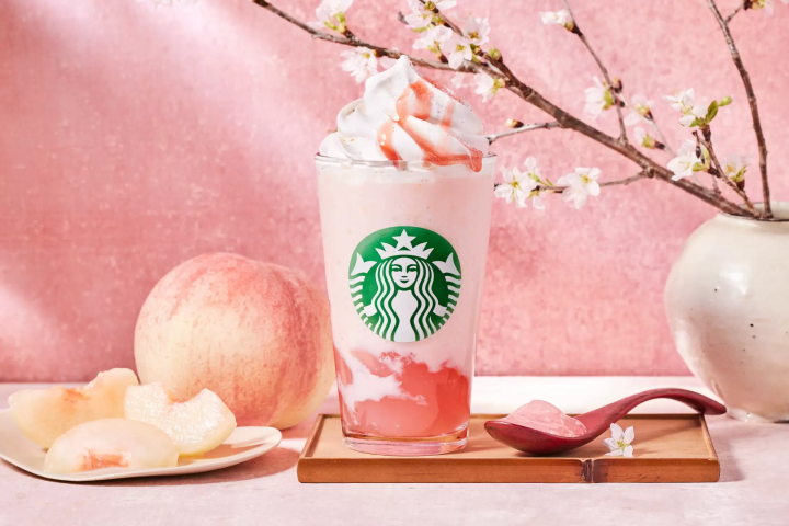 櫻花季限定飲料：白桃櫻花蕨餅星冰樂