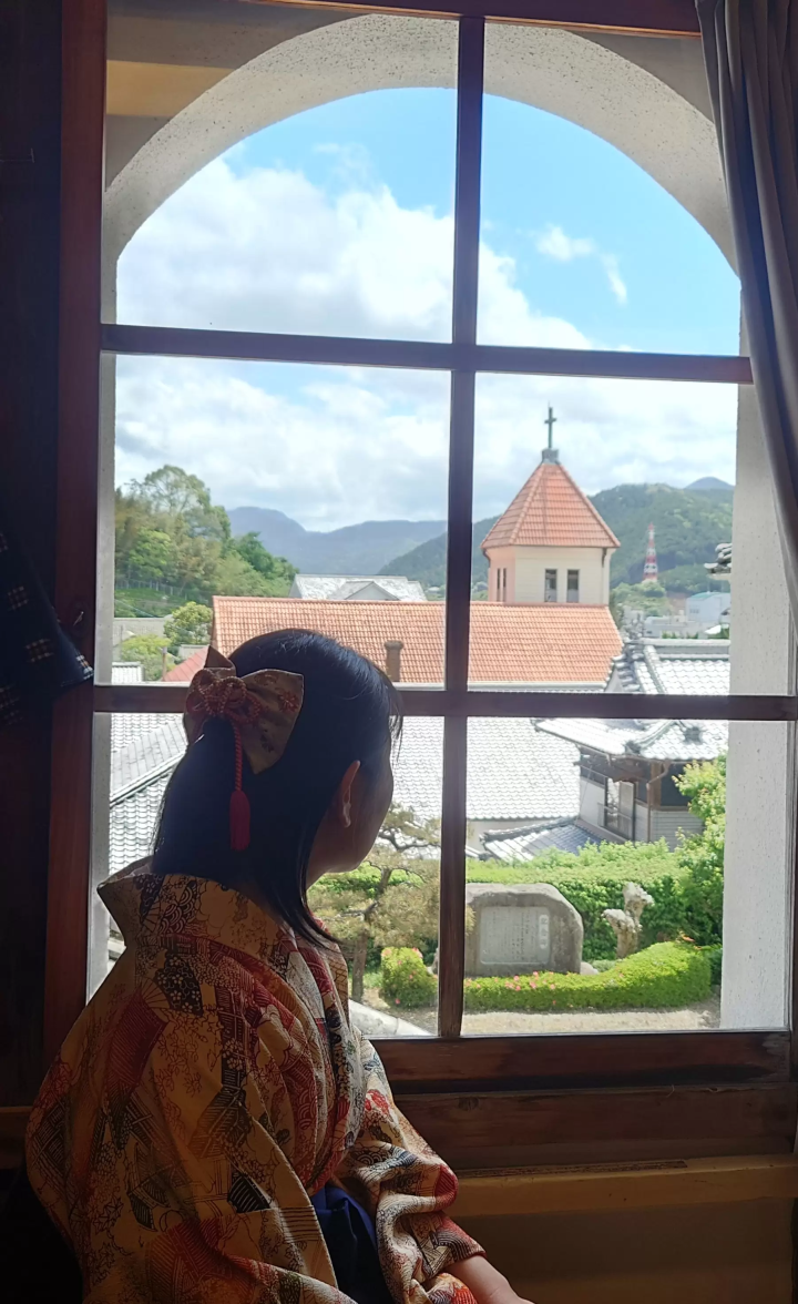 서일본 가장 오래된 모던한 초등학교 교사 「Kaimei School」