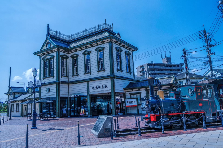 [Dogo Onsen] If you know the history, will it open the way?! Walk around the town while listening to the story with an audio guide