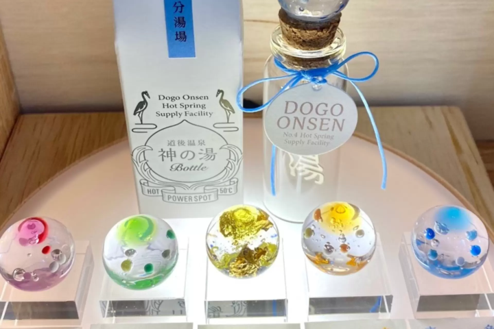 [Dogo Onsen] If you know the history, will it open the way?! Walk around the town while listening to the story with an audio guide