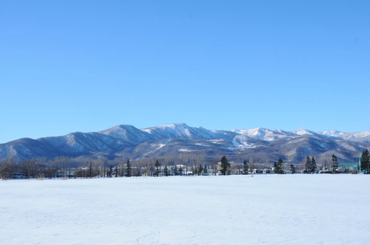 【北海道手稻滑雪場】距離札幌市區最近的親子遊滑雪樂園！交通住宿美食攻略
