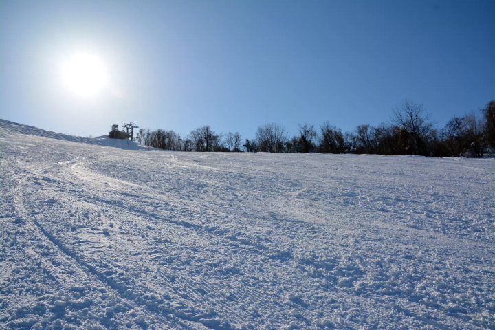 【北海道手稻滑雪場】距離市中心最近！家庭友善的滑雪樂園！交通住宿美食全攻略