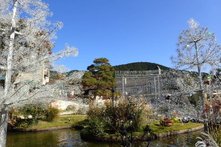 箱根ガラスの森美術館