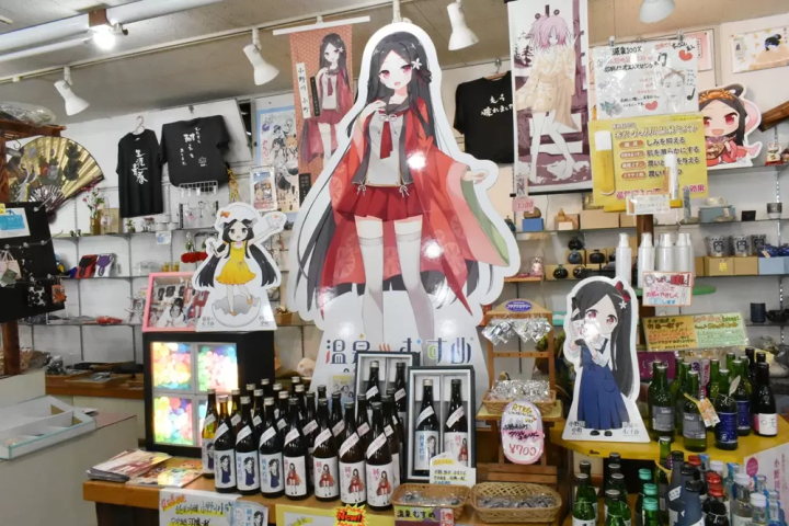 冬の米沢名物・雪のドーム“かまくら”でラーメンを食べよう！