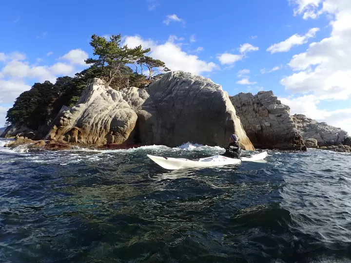【岩手海岸的绝美风光】在里亚海岸尽享海洋与山脉的美景！轻松的海上皮划艇体验