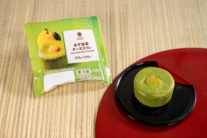 抹茶迷必吃的甜食新品！日本全家便利商店首次推出「抹茶絕配水果」活動