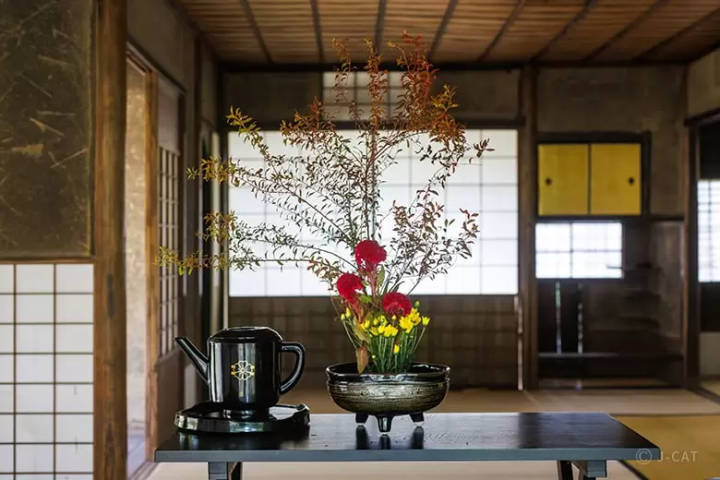 Ikebana Experience in Kyoto