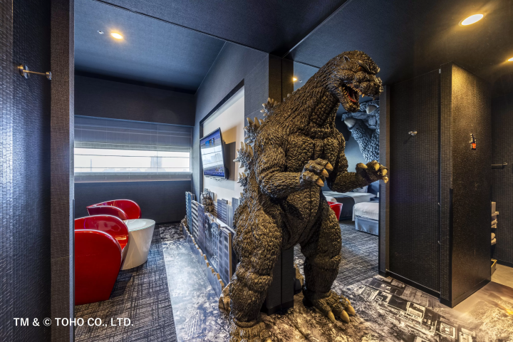 Monsters! Gracery Shinjuku Hotel Launches 'Godzilla vs. King Ghidorah' Exciting Room