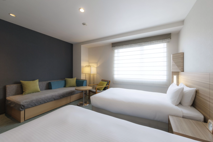 The warm South Building, with its impressive Satsuma Kiriko night lamps