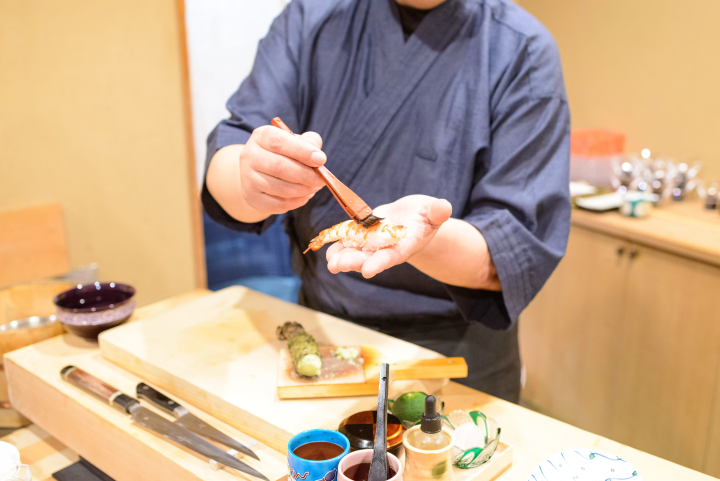在東京享受壽司和茶道體驗！推薦可以享用英式茶和綠茶的“壽司長井”