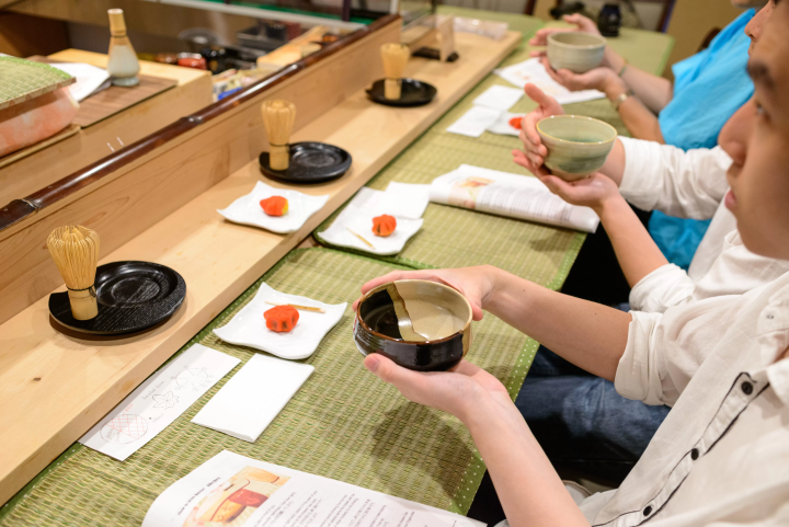在東京享受壽司和茶道體驗！推薦可以享用英式茶和綠茶的“壽司長井”