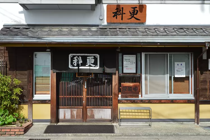 【岐阜】岐阜を一躍 ”冷やしたぬき” で有名にした老舗蕎麦店